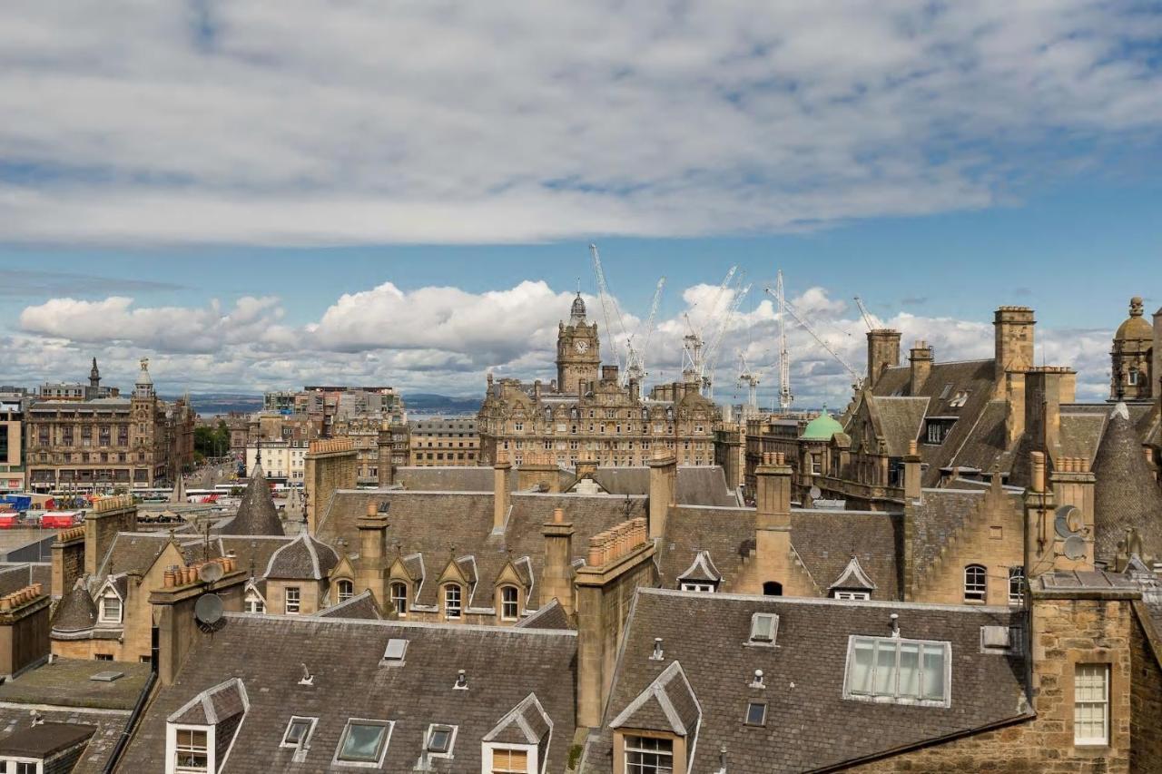 Stunning Panoramic Views: Heart Of The Royal Mile Apartment Edinburgh Exterior photo